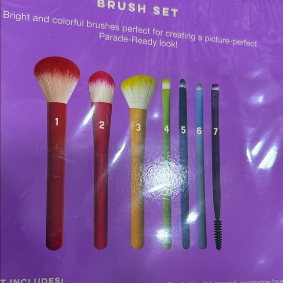 Macy's Colorful Brush Set - Picture 7 of 9